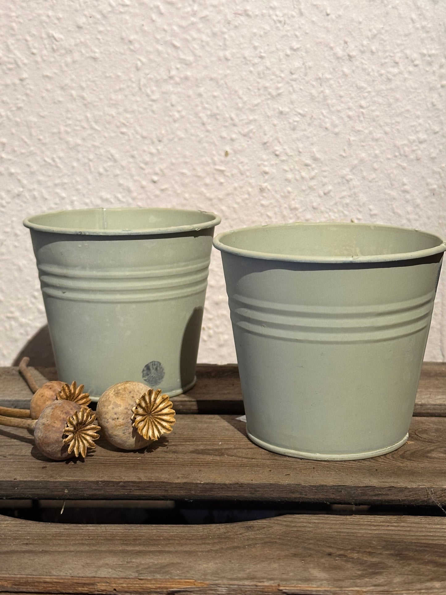 Zinc 'Chartwell' Pot