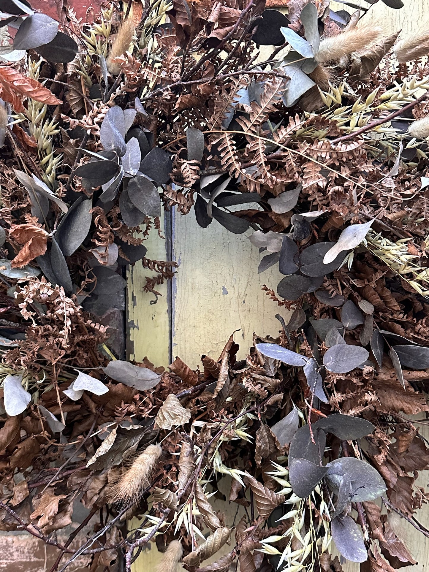 Bespoke Monthly Wreath - Dried Leaves & Flora