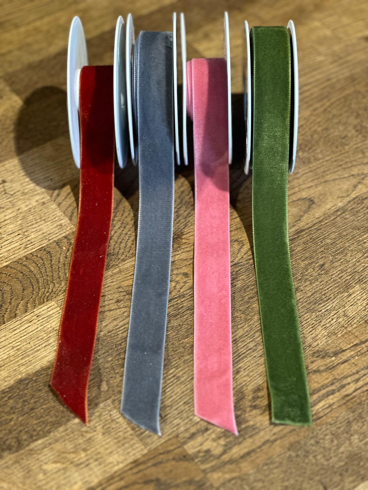 Velvet Ribbon Roll